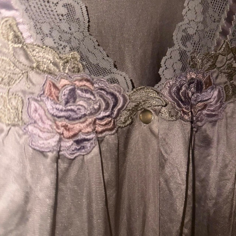 Fairy Vanity Fair pink & white baby doll lace nightgown shirt with embroidery - Picture 3 of 6